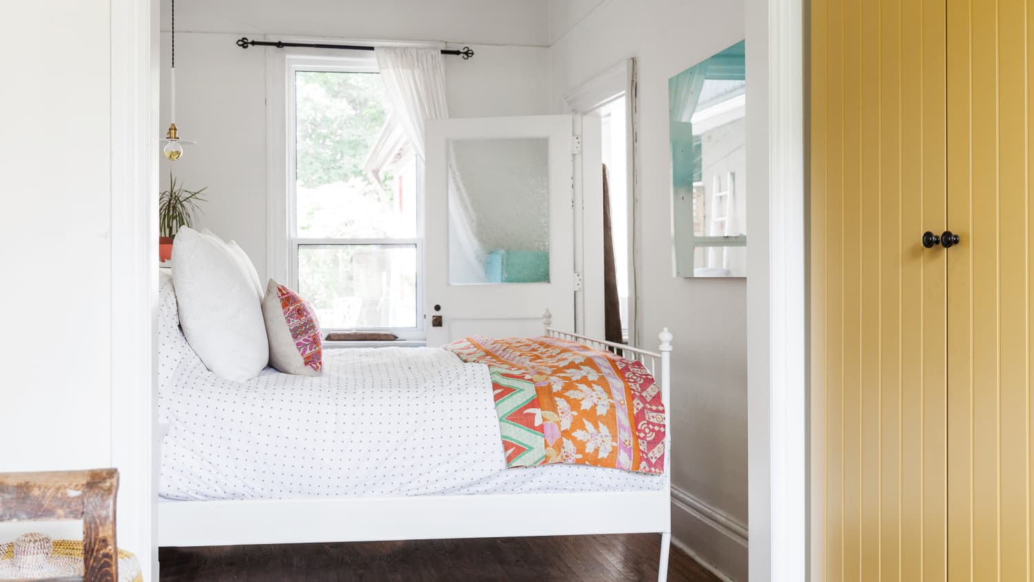 Bed frames for small rooms discount